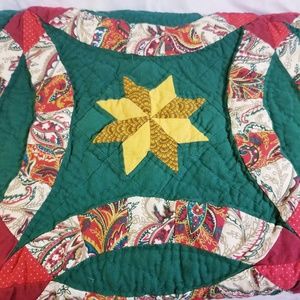 Hand Made Quilted Wall Hanging Christmas Holiday